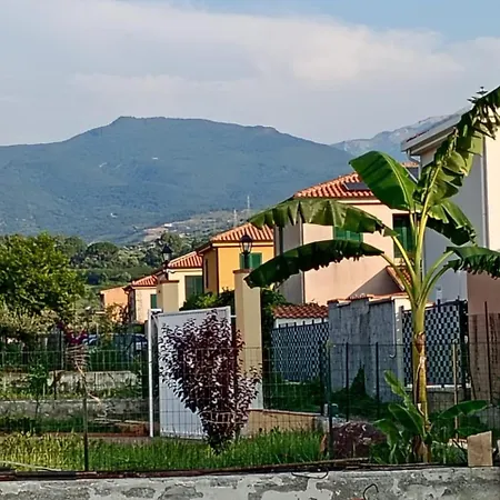 House Of William Villa Lascari